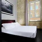 Art Navona 4*