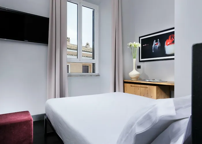 Art Navona Gæstehus 4*