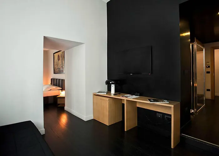 Gæstehus Art Navona 4*