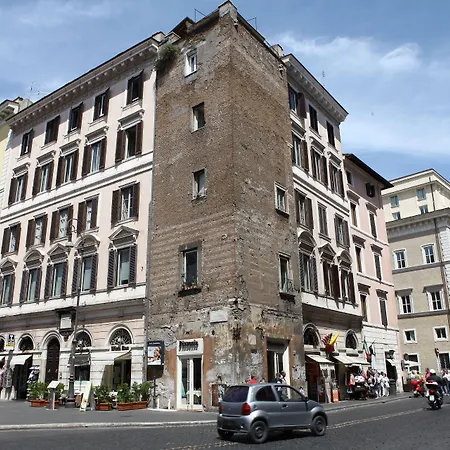 Art Navona